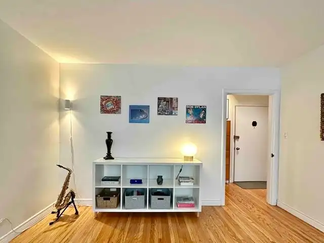 204 1565 BURNABY STREET - photo 3 of 26