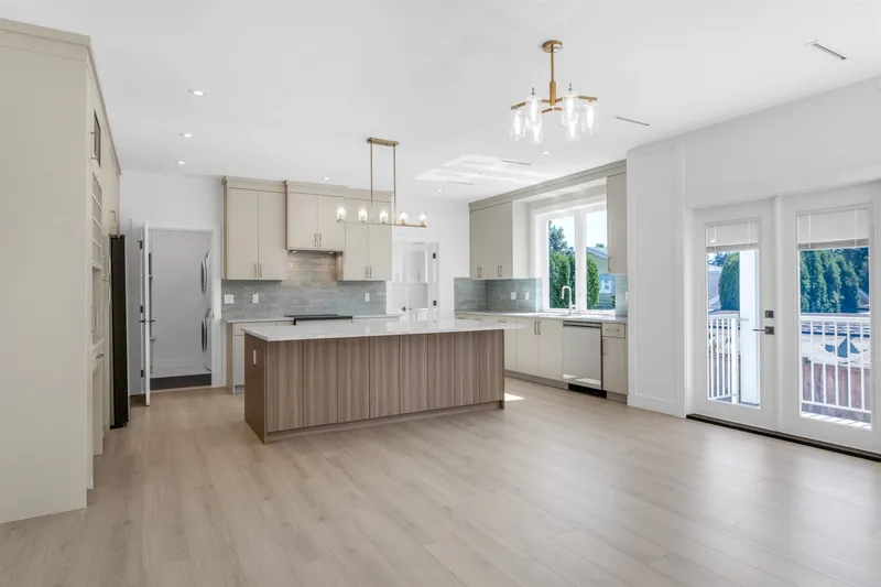 27144 35TH AVENUE - photo 3 of 25