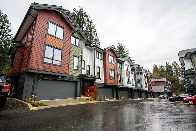 14 10527 155 STREET - photo 2 of 24