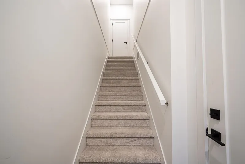 14 10527 155 STREET - photo 4 of 24