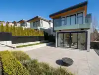 598 ARTHUR ERICKSON PLACE - thumbnail 27