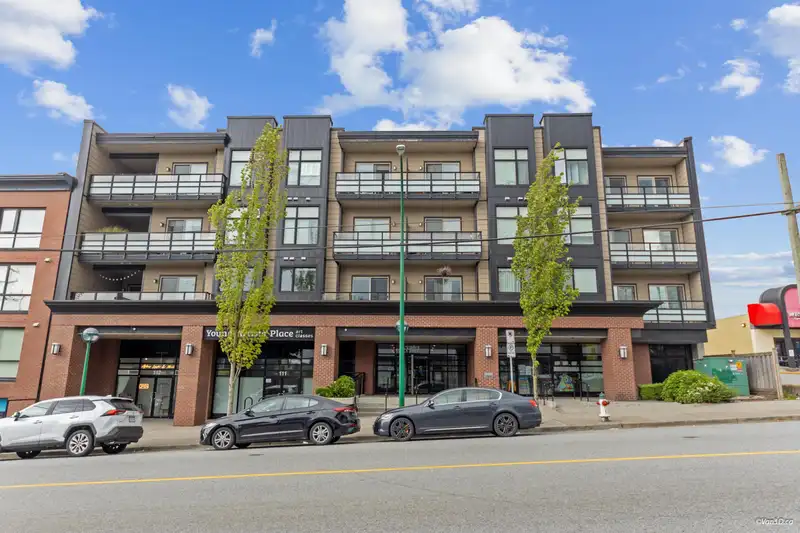 211 7727 ROYAL OAK AVENUE - photo 1 of 34