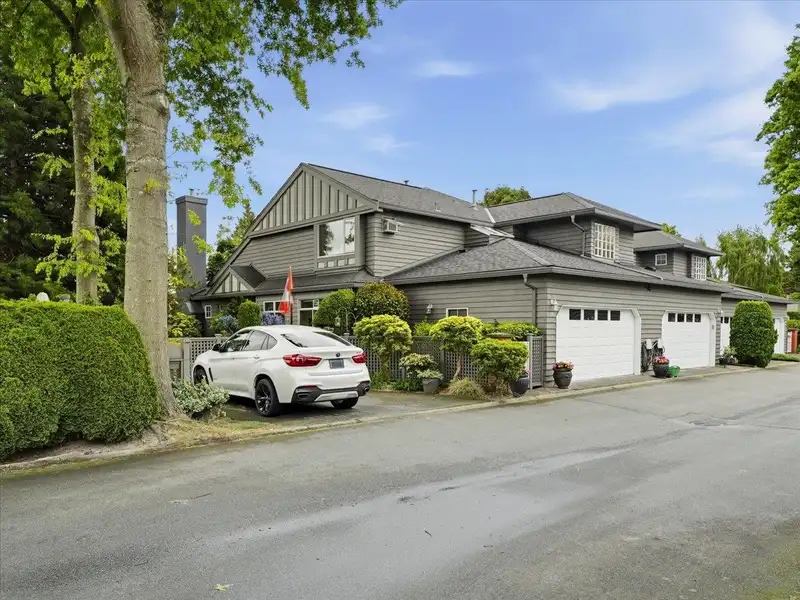 29 6100 WOODWARDS ROAD - photo 2 of 40