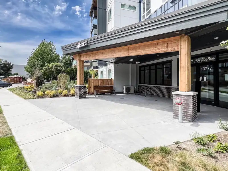 117 13777 75A AVENUE - photo 3 of 23