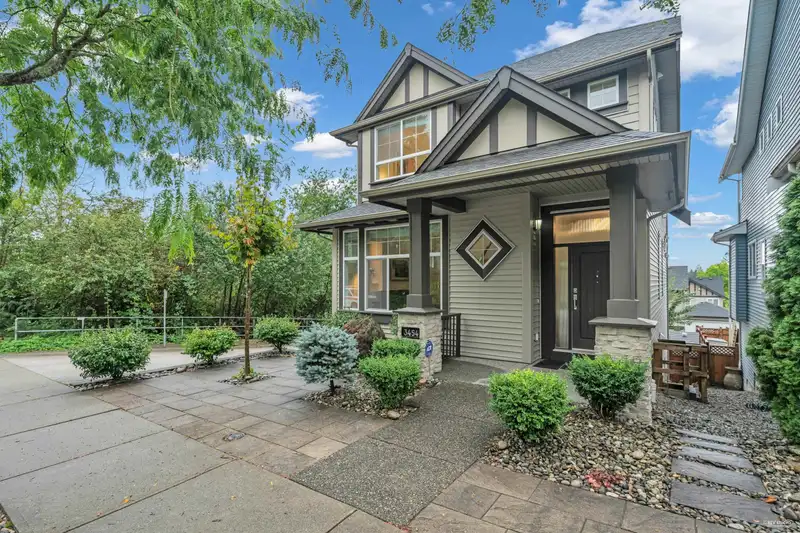 3454 ROXTON AVENUE - photo 2 of 40