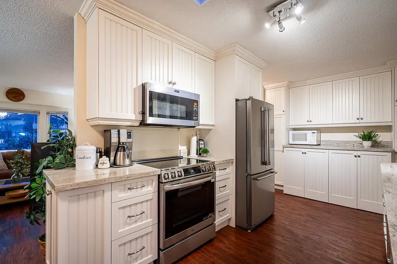 27153 27B AVENUE - photo 4 of 25