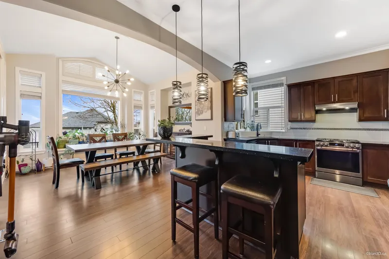 1318 FIFESHIRE STREET - photo 2 of 25