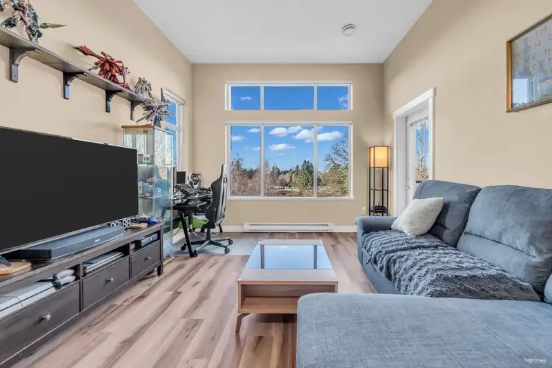 409 9199 TOMICKI AVENUE - photo 1 of 34