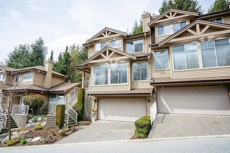 7 2979 PANORAMA DRIVE - photo 1 of 36