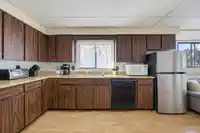 3587 TRIUMPH STREET - thumbnail 13