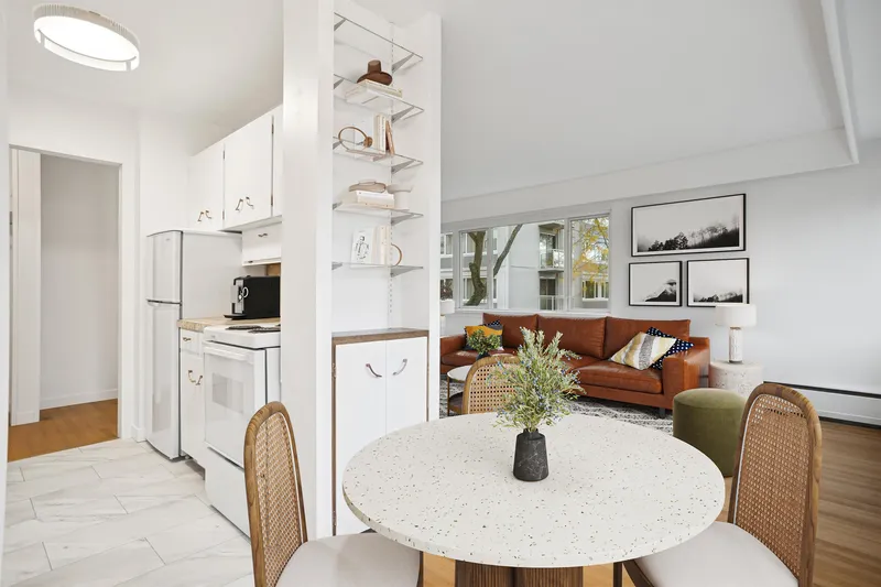 103 6026 TISDALL STREET - photo 4 of 13