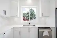 B 45945 LEWIS AVENUE - thumbnail 15