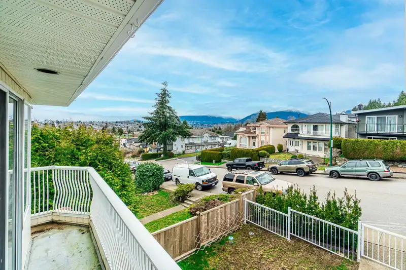 4838 ALBERT STREET - photo 2 of 28