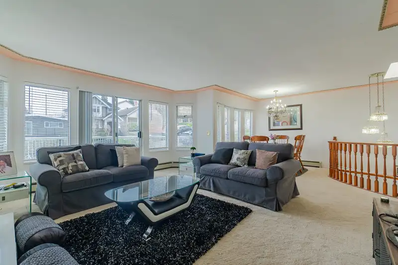 4838 ALBERT STREET - photo 4 of 28
