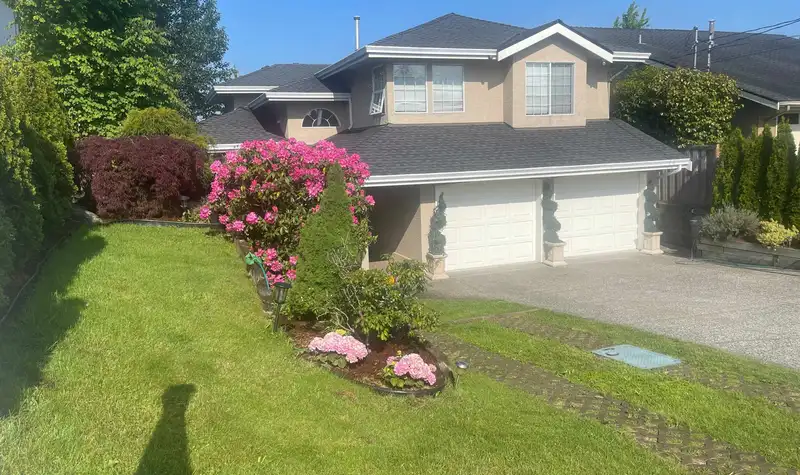 1641 53A STREET - photo 2 of 38