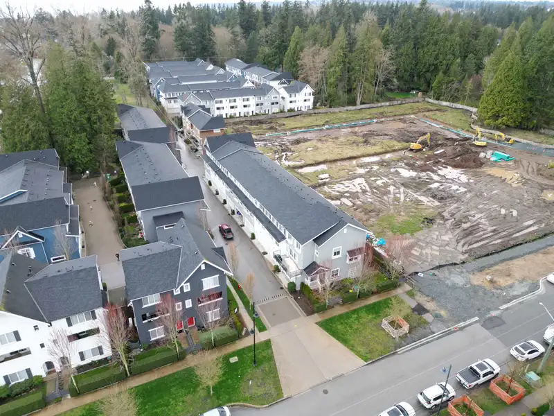 30 127 172 STREET - photo 1 of 31