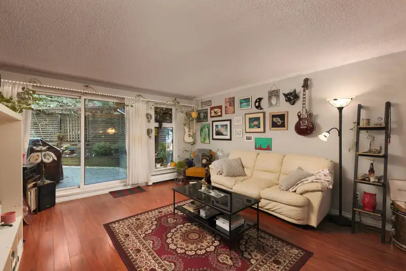 221 7377 SALISBURY AVENUE - photo 1 of 17