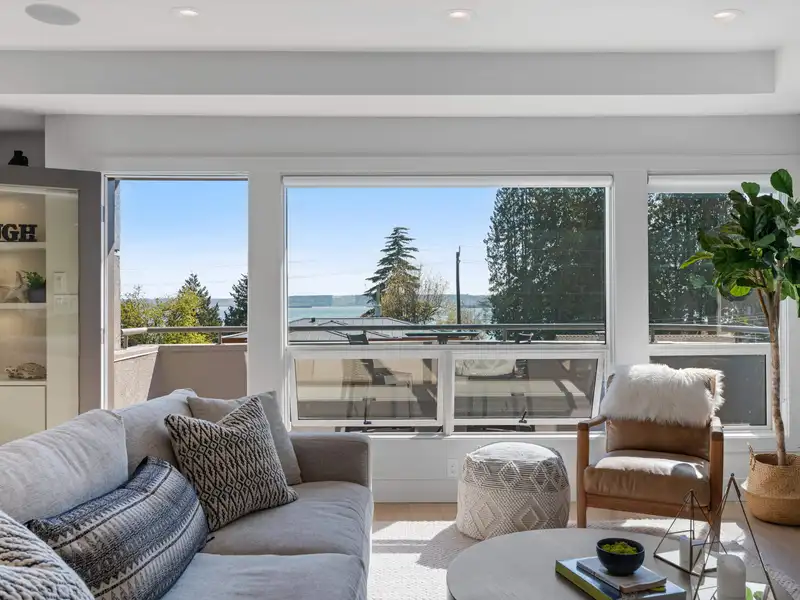 2526 MARINE DRIVE - photo 2 of 38