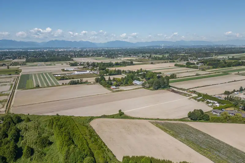 13251 GILBERT ROAD - photo 3 of 11