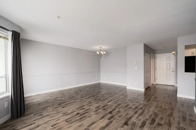 317 19236 FORD ROAD - photo 4 of 24