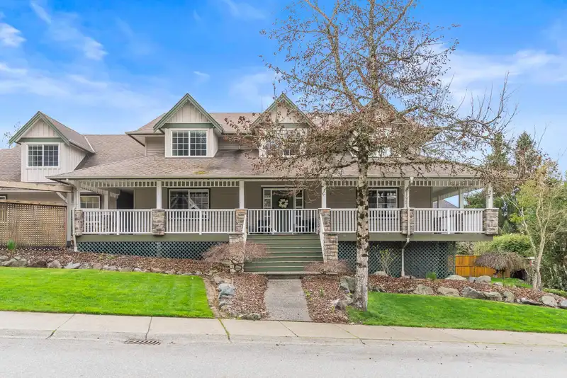 35727 ST ANDREWS COURT - photo 1 of 40