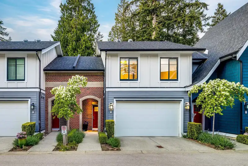 111 2853 HELC PLACE - photo 1 of 40