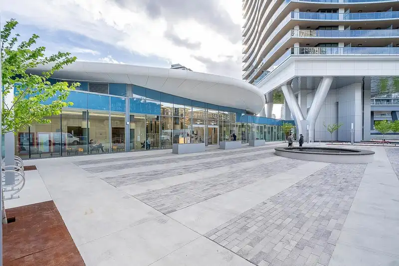 1104 4880 LOUGHEED HIGHWAY - photo 3 of 30