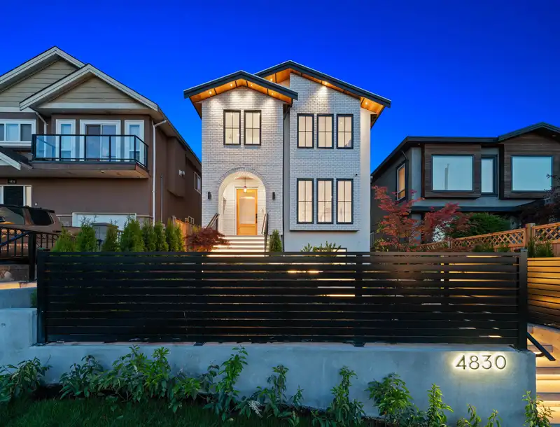 4830 BESSBOROUGH DRIVE - photo 2 of 40