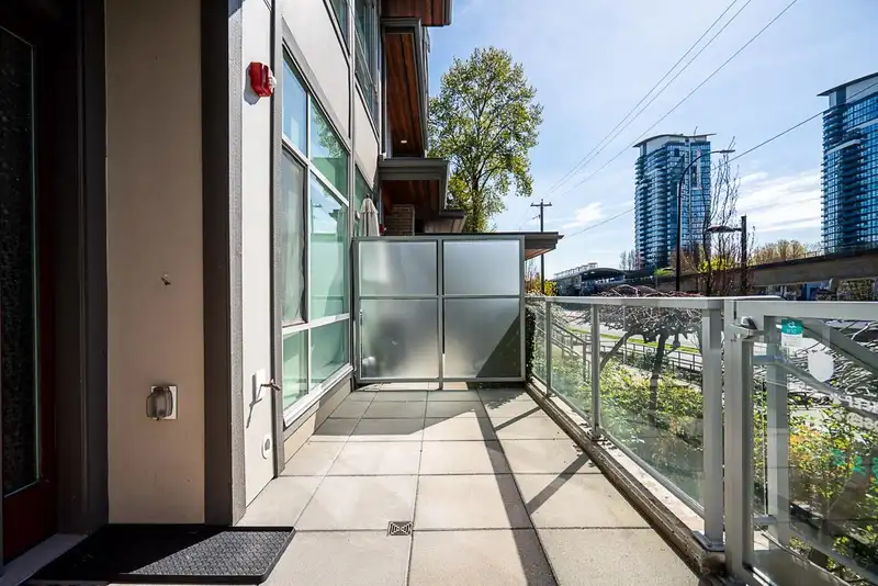 5423 LOUGHEED HIGHWAY - photo 2 of 26