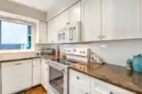2266 ALDER STREET - thumbnail 21