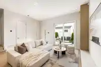 2 1458 ROSSER AVENUE - thumbnail 9