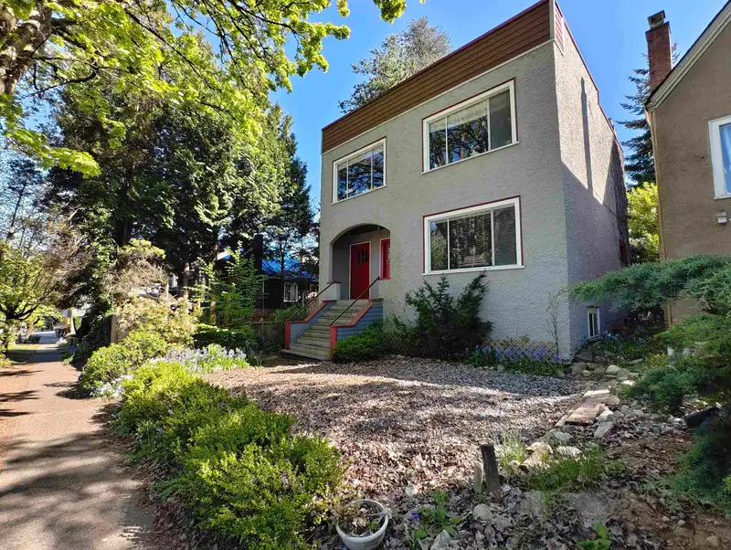 3716 W 16TH AVENUE - photo 1 of 1
