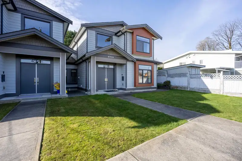 4036 MOSCROP STREET - photo 2 of 40