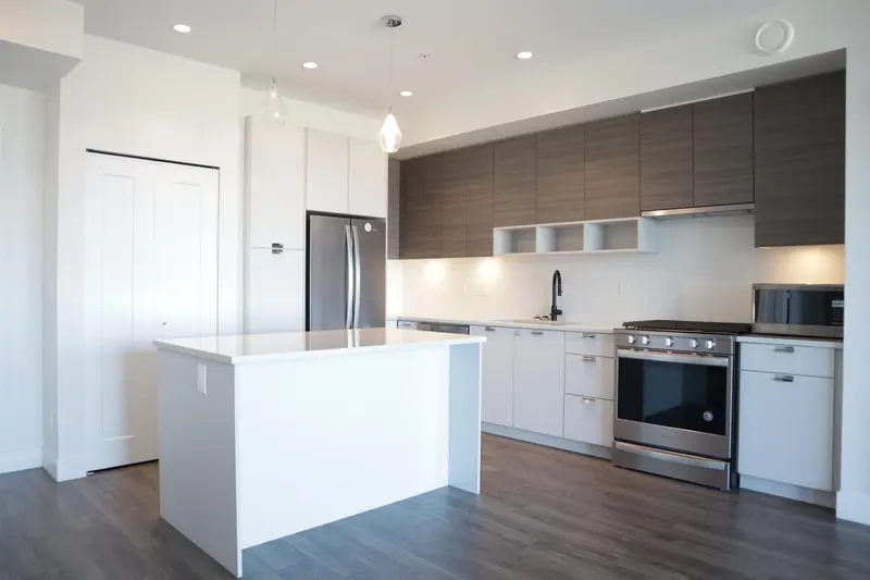 A327 20727 WILLOUGHBY TOWN CENTRE DRIVE - photo 1 of 20