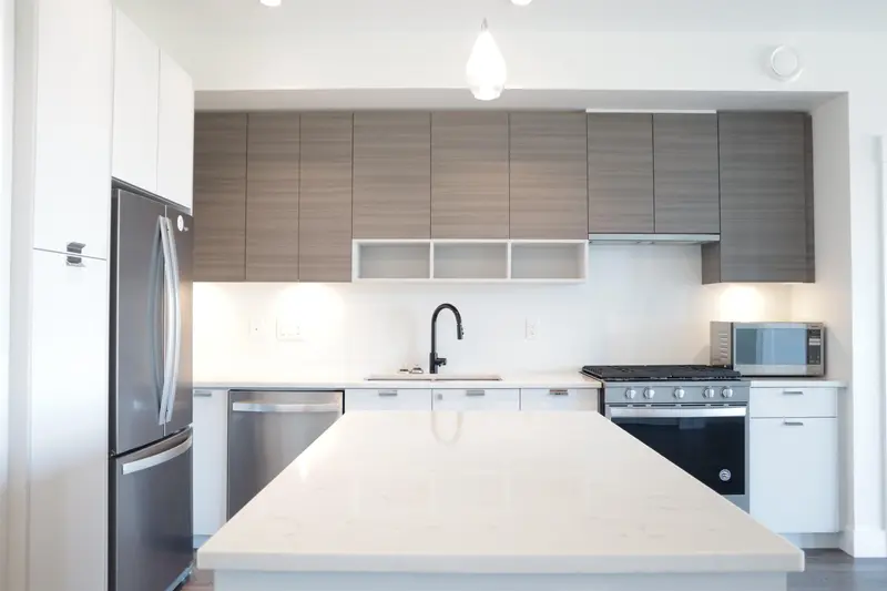 A327 20727 WILLOUGHBY TOWN CENTRE DRIVE - photo 2 of 20