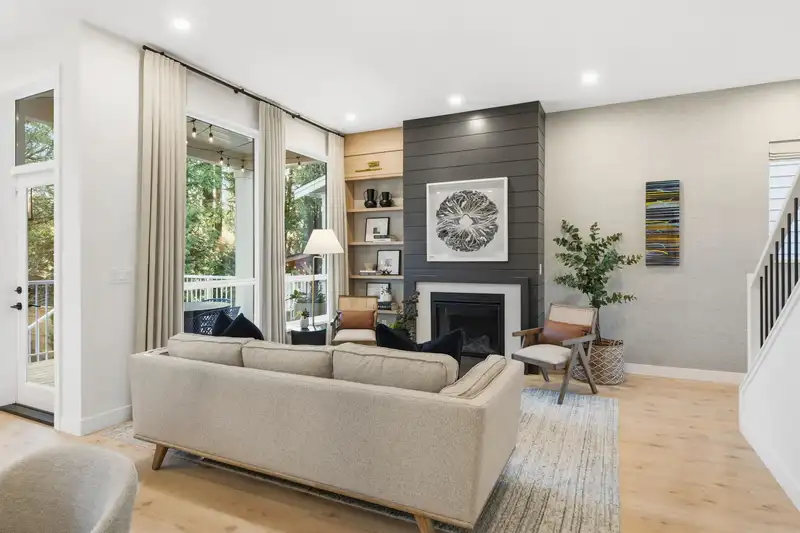 3050 BRIGETTE STREET - photo 3 of 30