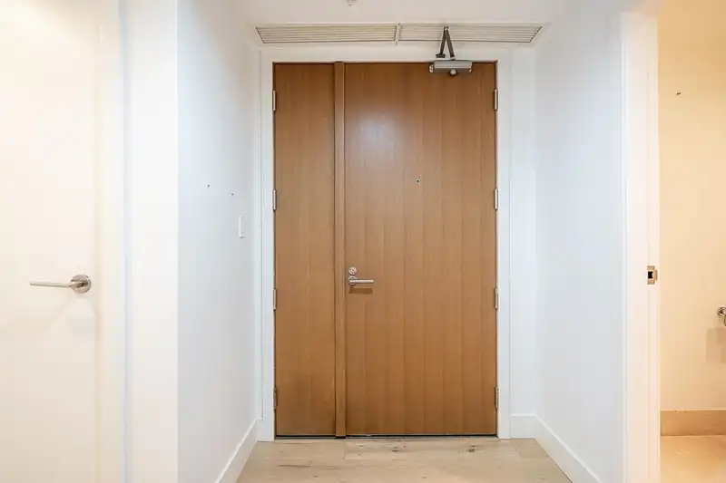 3001 1111 ALBERNI STREET - photo 3 of 40