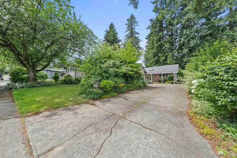 12495 CARLTON STREET - photo 2 of 38
