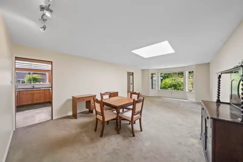 12495 CARLTON STREET - photo 4 of 38