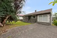 4561 NANAIMO STREET - thumbnail 15
