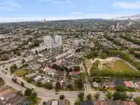 4561 NANAIMO STREET - thumbnail 19
