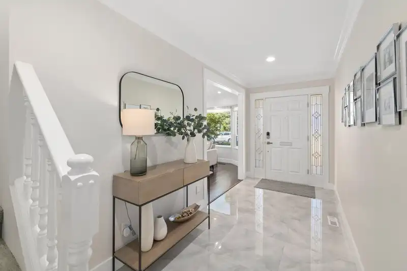 10977 CANSO CRESCENT - photo 3 of 36