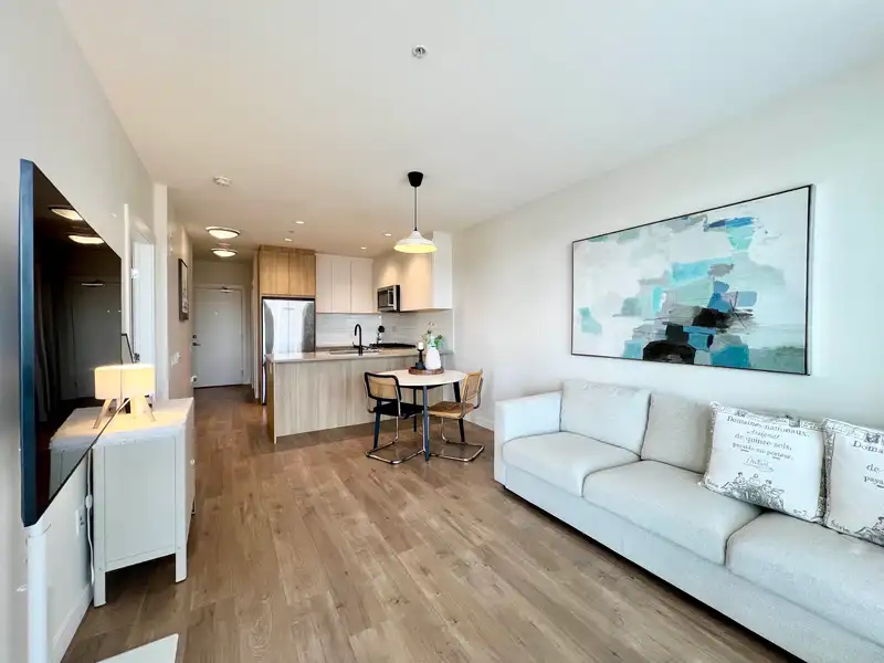 408 707 COMO LAKE AVENUE - photo 3 of 30