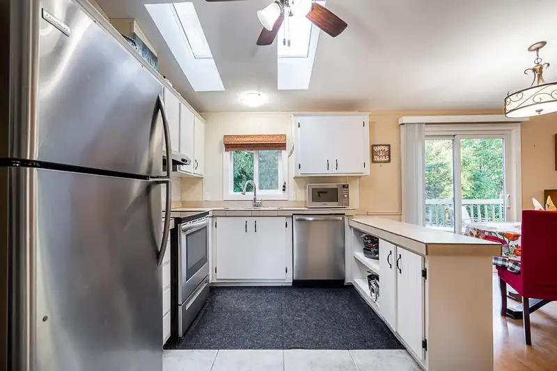 43699 OHMAN ROAD - photo 4 of 37