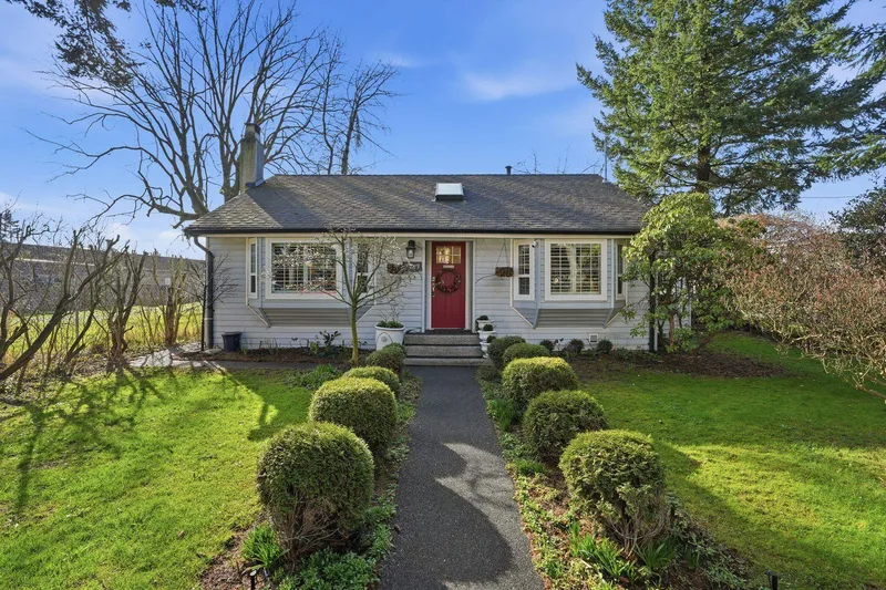 7217 MARY AVENUE - photo 1 of 25