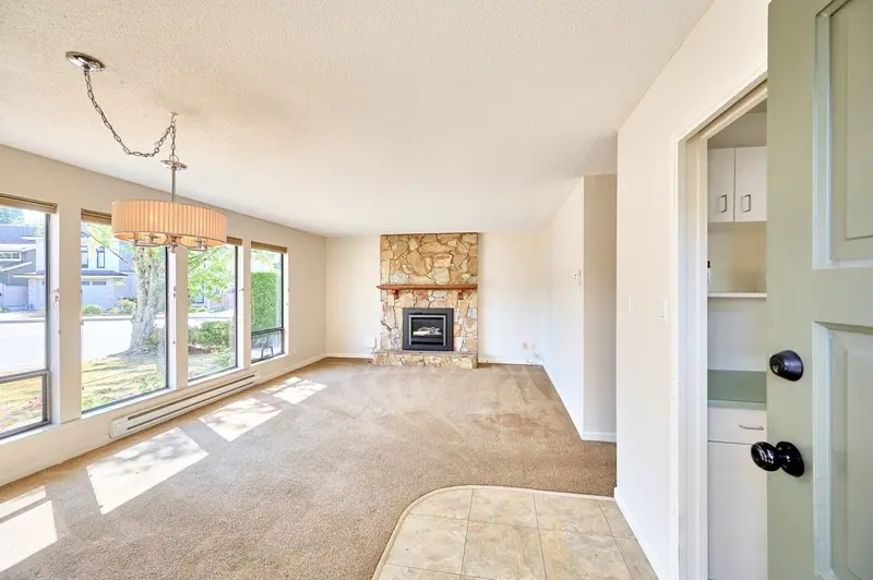 11371 FRIGATE COURT - photo 2 of 25