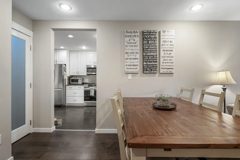 13 20155 50 AVENUE - photo 4 of 25