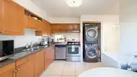 117 9700 GLENACRES DRIVE - thumbnail 5