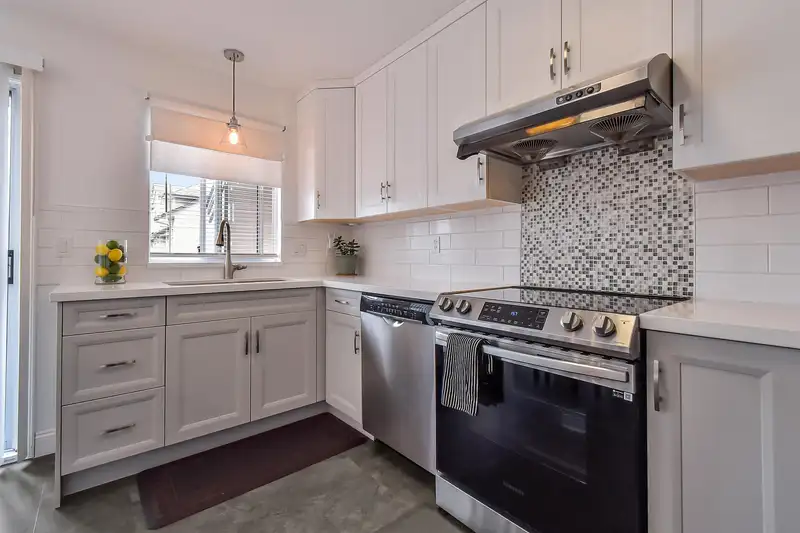 79 2450 LOBB AVENUE - photo 2 of 25