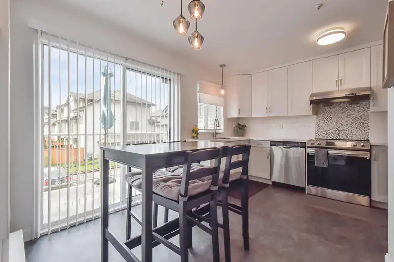 79 2450 LOBB AVENUE - photo 4 of 25